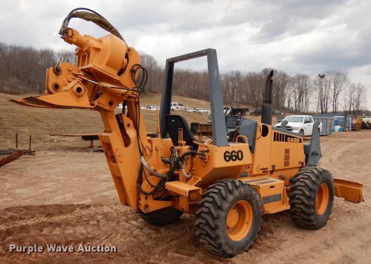 image for item HR9040 1992 Case 660  cable plow