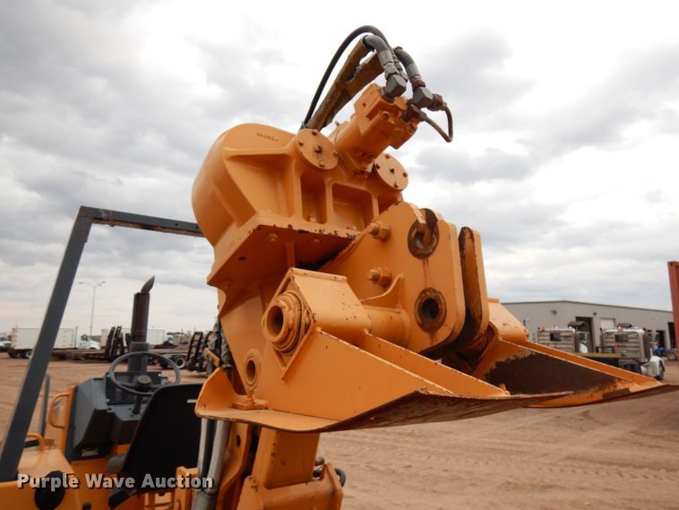 image for item HR9040 1992 Case 660  cable plow