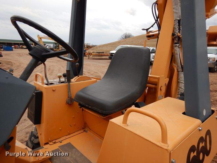 image for item HR9040 1992 Case 660  cable plow