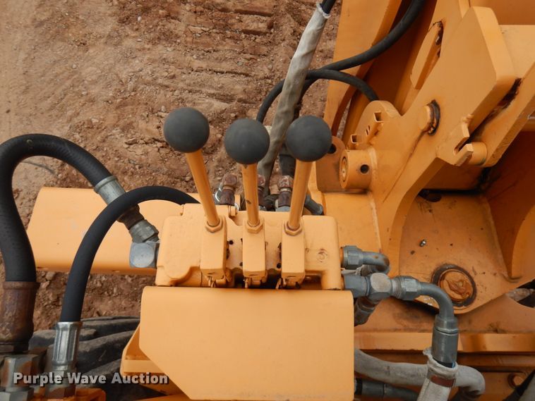 image for item HR9040 1992 Case 660  cable plow