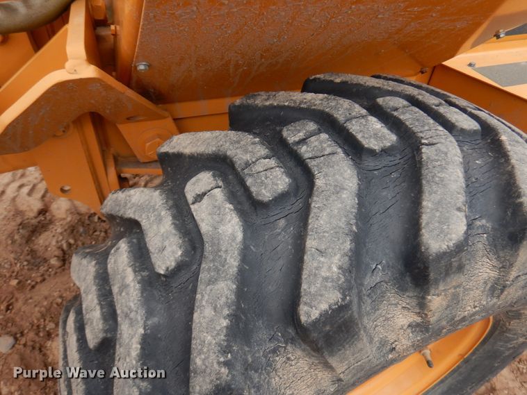 image for item HR9040 1992 Case 660  cable plow