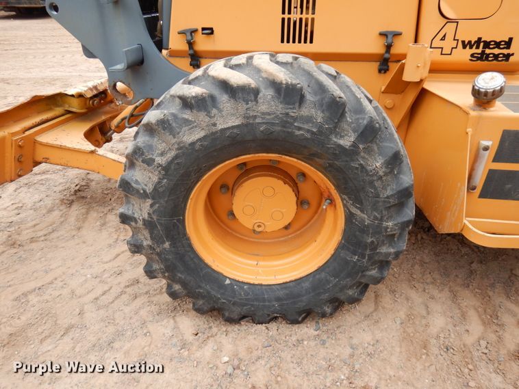 image for item HR9040 1992 Case 660  cable plow