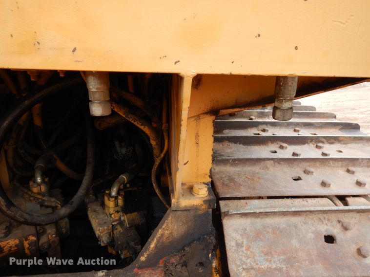 image for item HR9041 1989 Case 1550  dozer