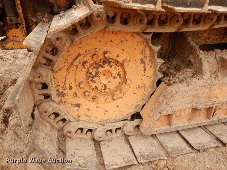 image for item HR9042 1990 Case 850D  cable plow