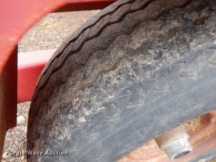 image for item HR9053 2001 JTC JTCFIG8  reel trailer