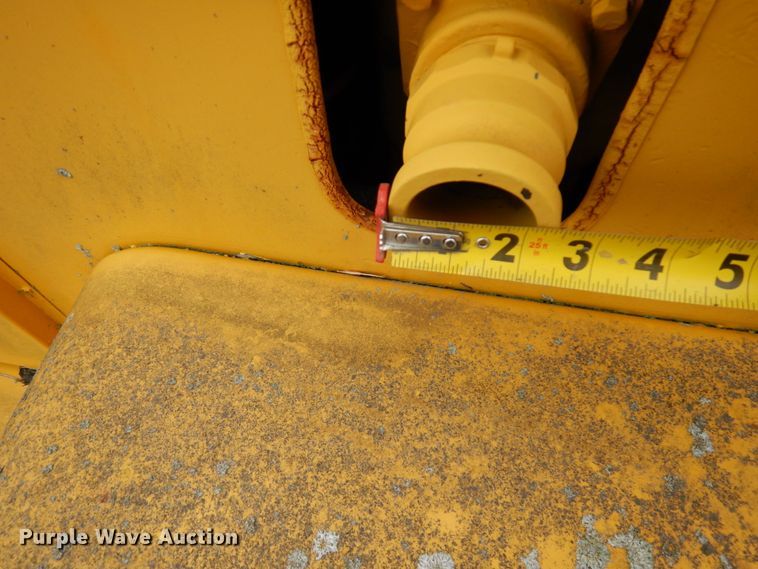 image for item HR9057 Hesco 1500 3  air compressor