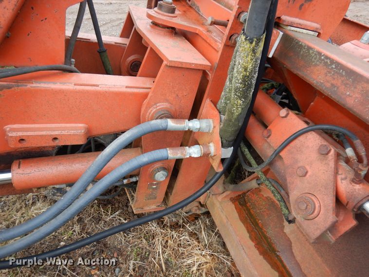 image for item HR9058 Ditch Witch H1542  rock saw