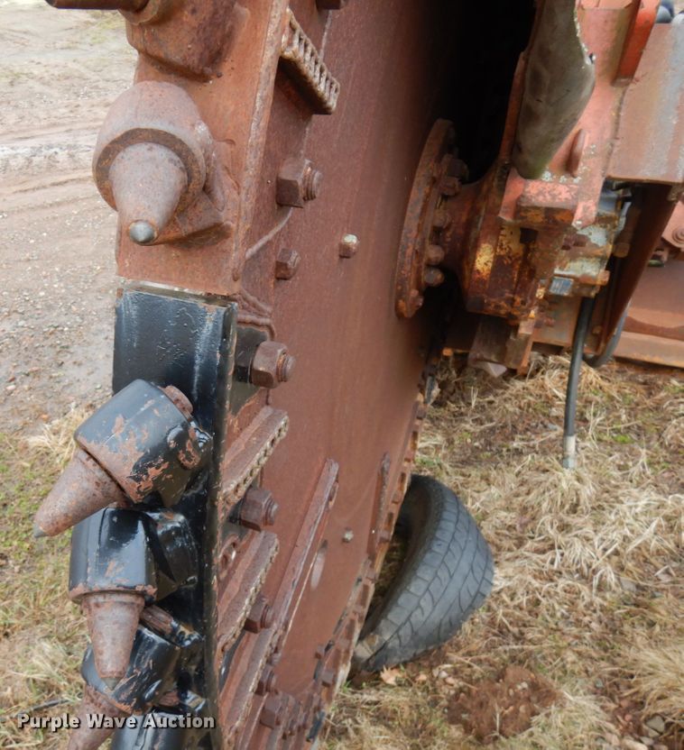 image for item HR9058 Ditch Witch H1542  rock saw