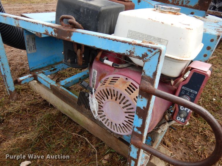 image for item HR9062 Goosen BCG-2  bale chopper