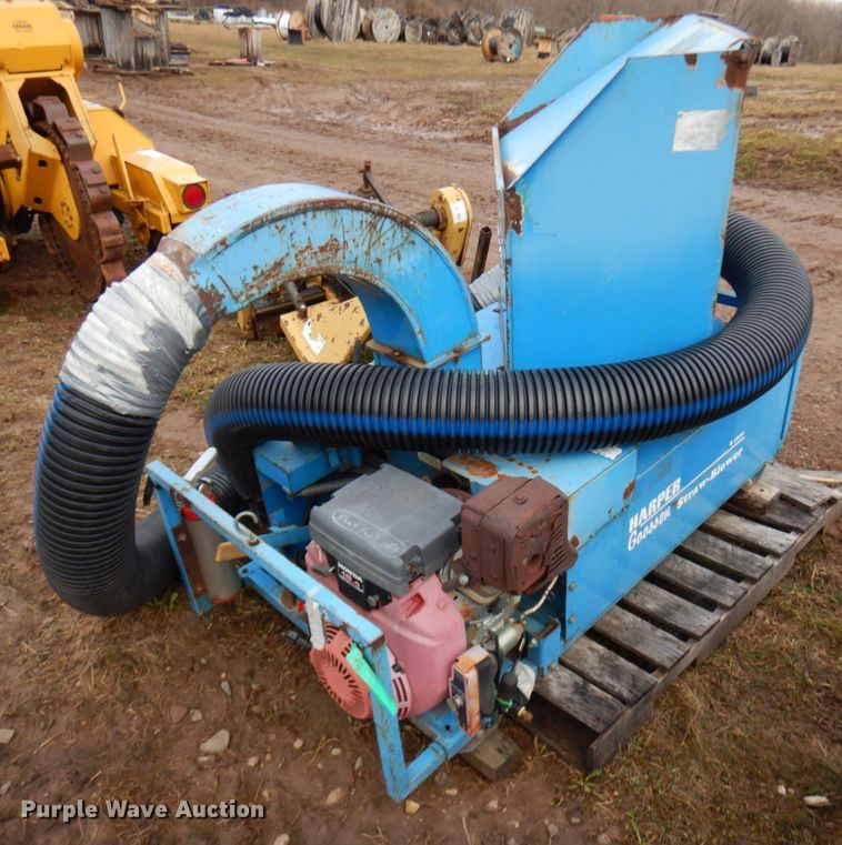 image for item HR9063 Harper Goosen B 1800  straw blower