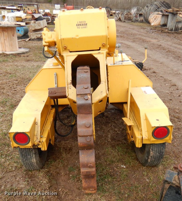 image for item HR9065 1989 Vermeer TC4  trench compactor