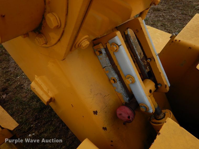 image for item HR9065 1989 Vermeer TC4  trench compactor