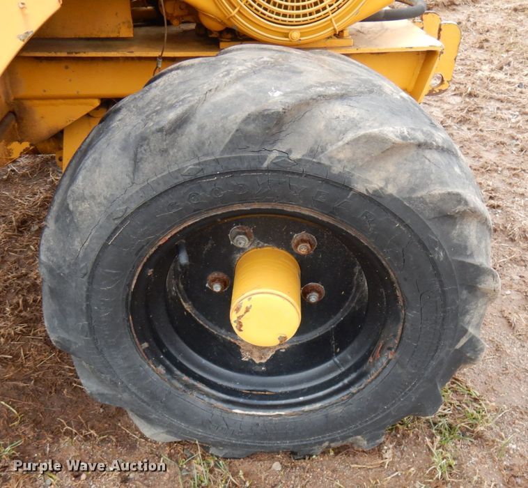 image for item HR9065 1989 Vermeer TC4  trench compactor