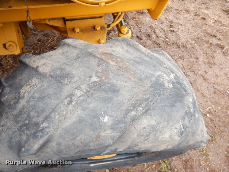 image for item HR9065 1989 Vermeer TC4  trench compactor