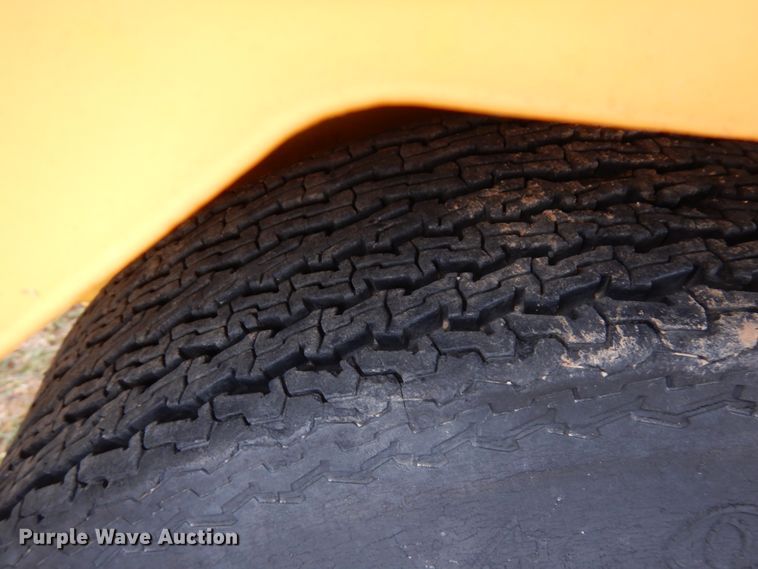 image for item HR9065 1989 Vermeer TC4  trench compactor