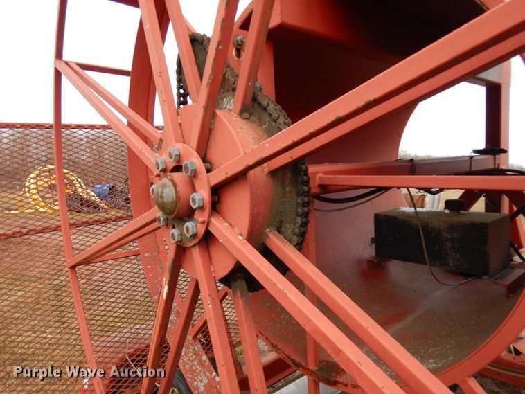 image for item HR9066 2001 JTC JTCFIG8  reel trailer