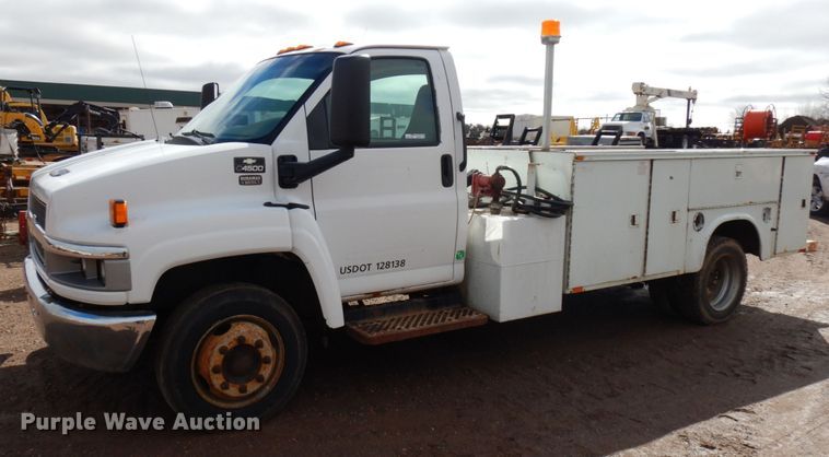 image for item HR9068 2005 Chevrolet C4500  utility / service truck