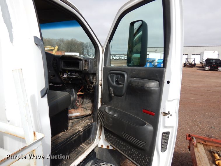 image for item HR9068 2005 Chevrolet C4500  utility / service truck