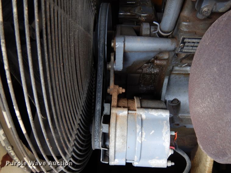 image for item HR9069 1993 Ingersoll Rand P175  air compressor