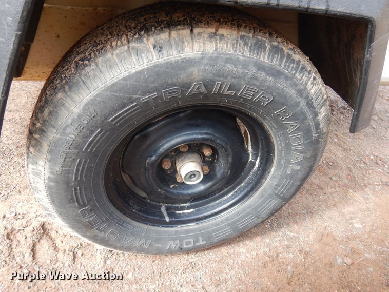 image for item HR9069 1993 Ingersoll Rand P175  air compressor