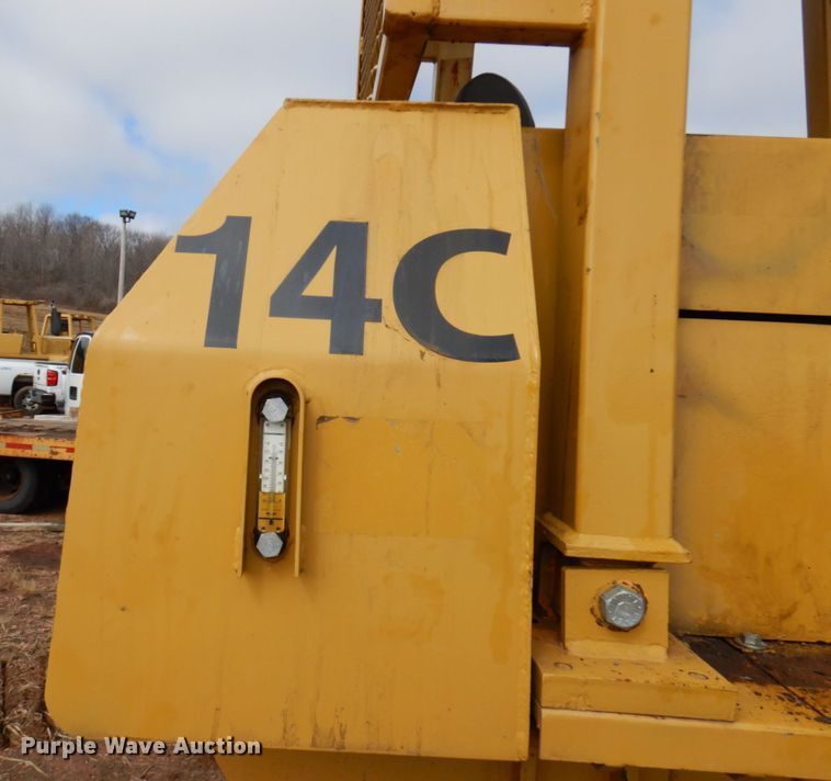 image for item HR9073 Fiat-Allis 14C  crawler tractor