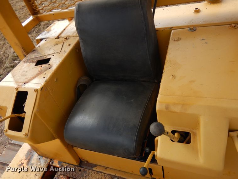 image for item HR9073 Fiat-Allis 14C  crawler tractor