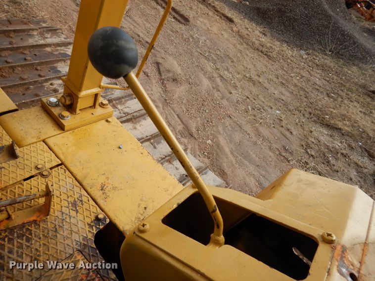 image for item HR9073 Fiat-Allis 14C  crawler tractor