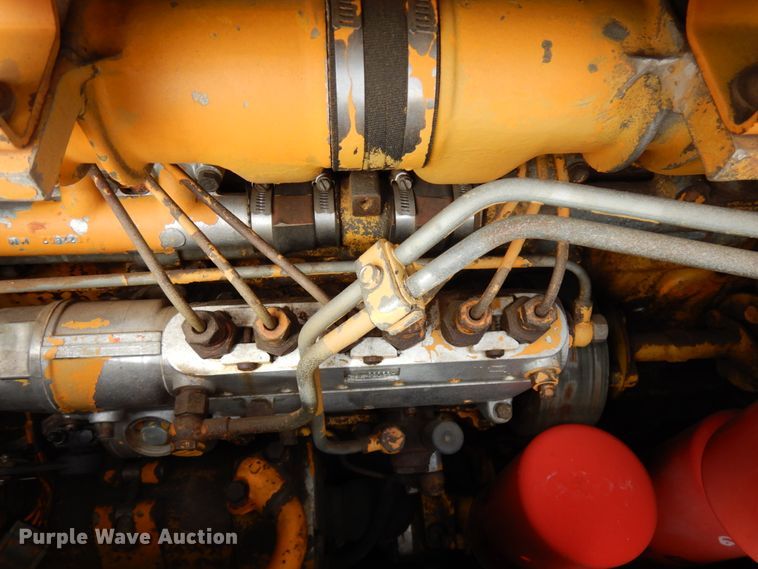 image for item HR9073 Fiat-Allis 14C  crawler tractor