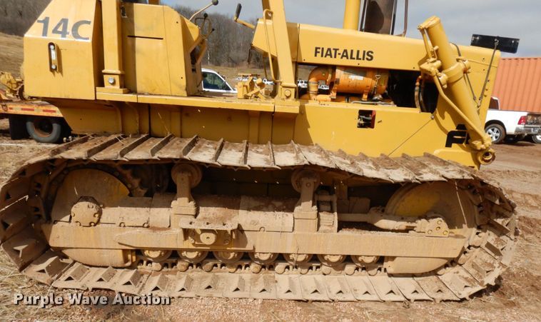 image for item HR9073 Fiat-Allis 14C  crawler tractor
