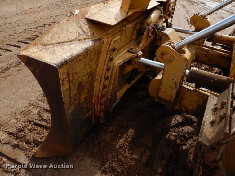 image for item HR9074 1996 Dresser TD-12C  dozer