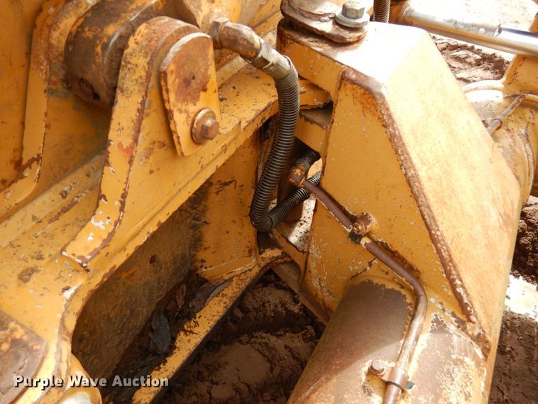 image for item HR9074 1996 Dresser TD-12C  dozer