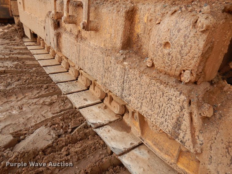 image for item HR9074 1996 Dresser TD-12C  dozer