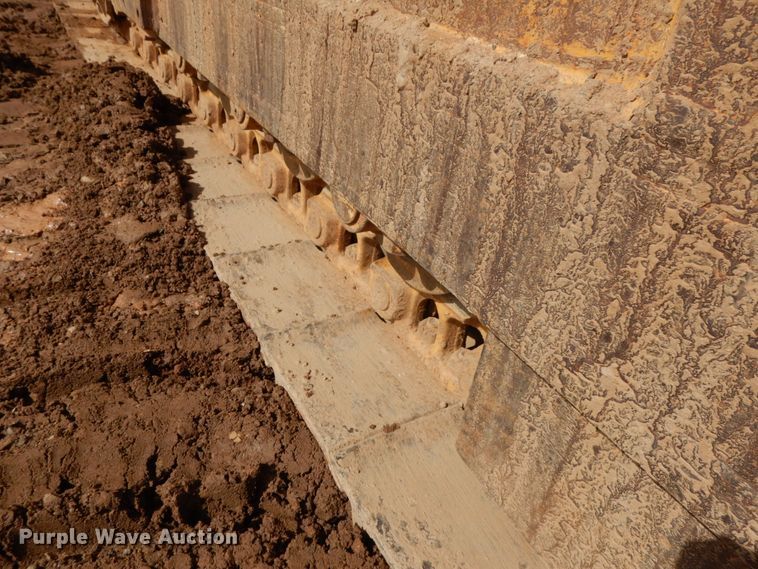 image for item HR9074 1996 Dresser TD-12C  dozer