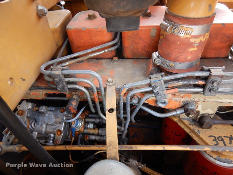 image for item HR9074 1996 Dresser TD-12C  dozer