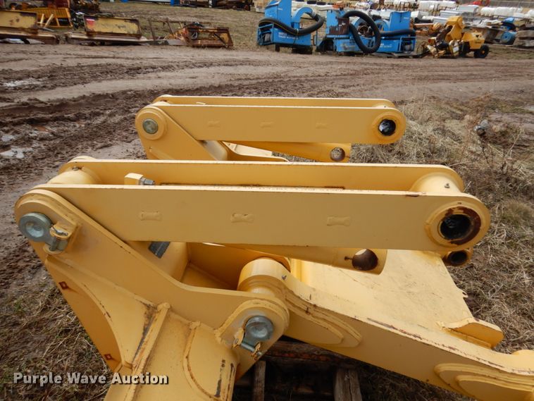 image for item HR9075 John Deere ripper