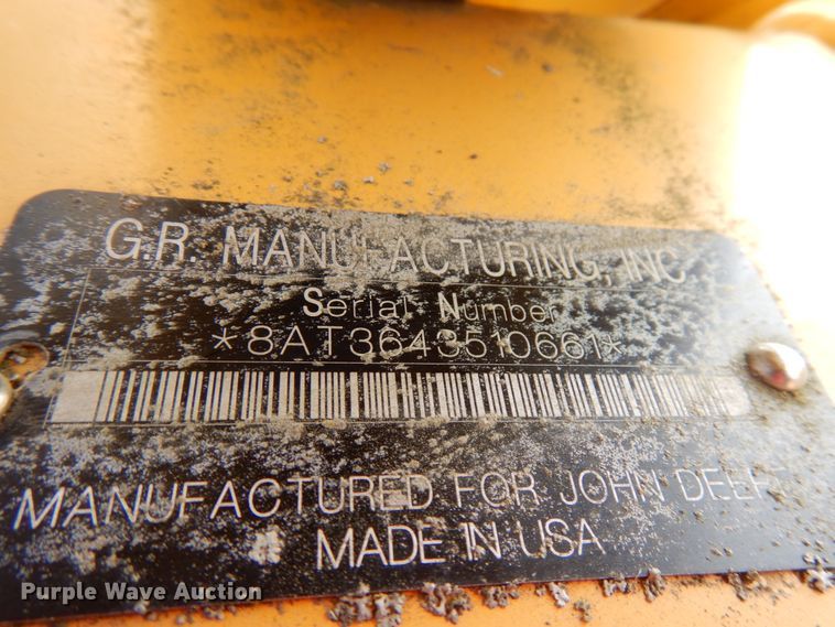 image for item HR9075 John Deere ripper