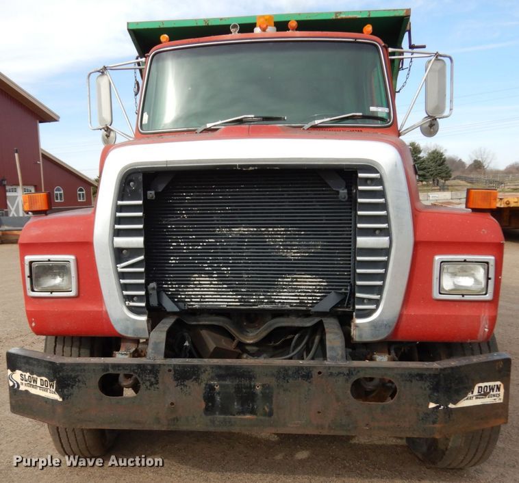 image for item HR9080 1991 Ford L8000  dump truck