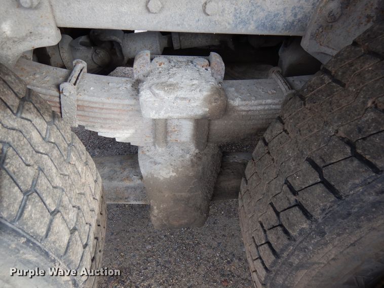 image for item HR9080 1991 Ford L8000  dump truck