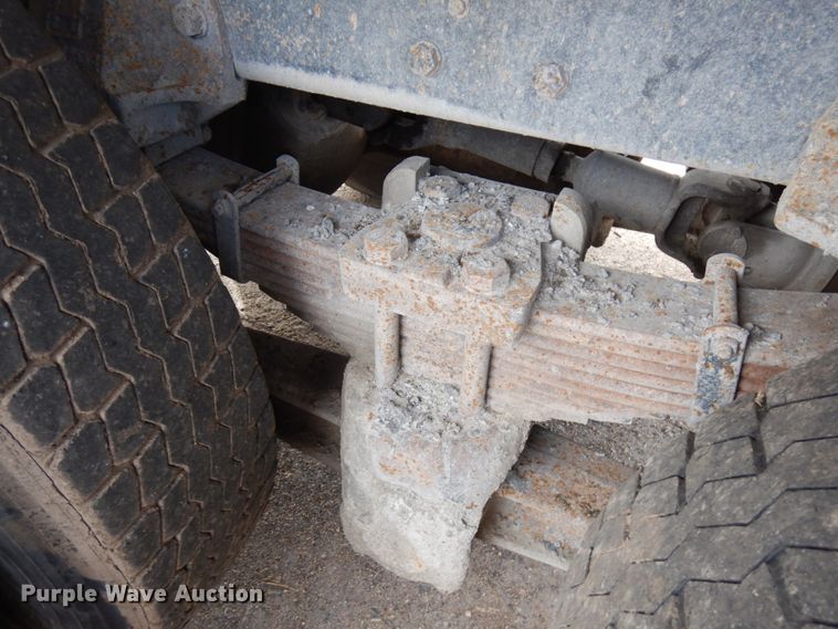 image for item HR9080 1991 Ford L8000  dump truck