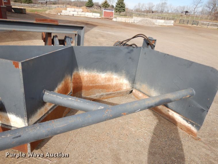 image for item HR9081 Henke gravel pusher