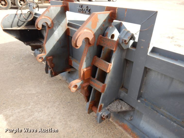 image for item HR9081 Henke gravel pusher