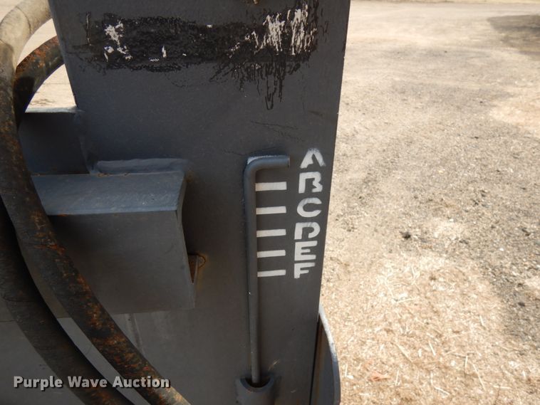 image for item HR9081 Henke gravel pusher