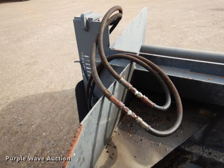 image for item HR9081 Henke gravel pusher