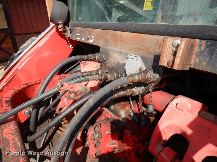 image for item HR9083 Versatile 276  4WD bi-directional tractor