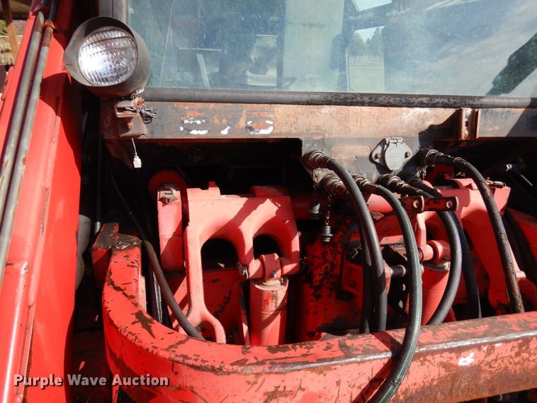 image for item HR9083 Versatile 276  4WD bi-directional tractor