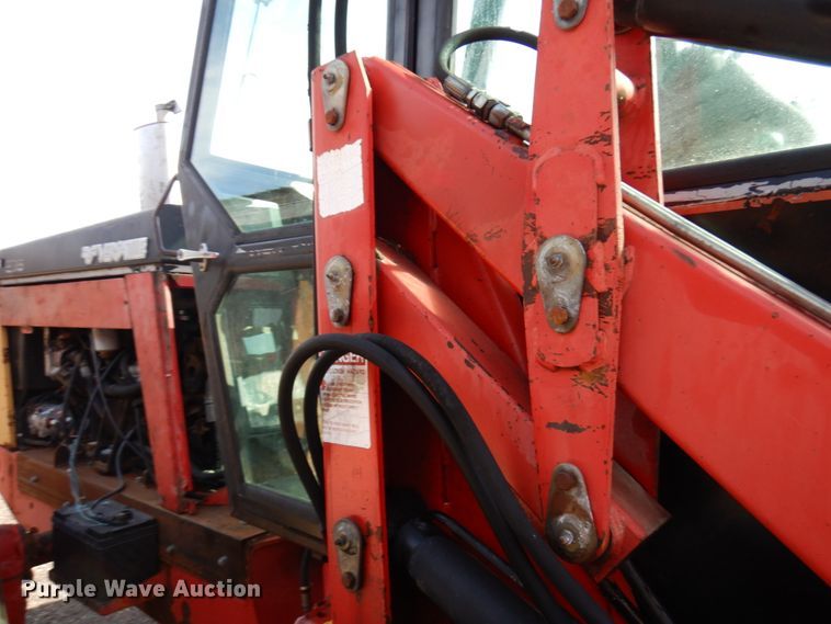 image for item HR9083 Versatile 276  4WD bi-directional tractor