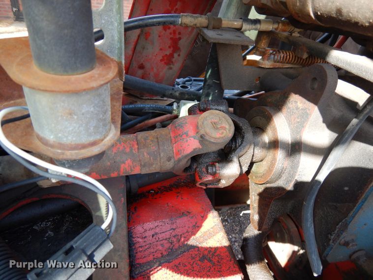 image for item HR9083 Versatile 276  4WD bi-directional tractor