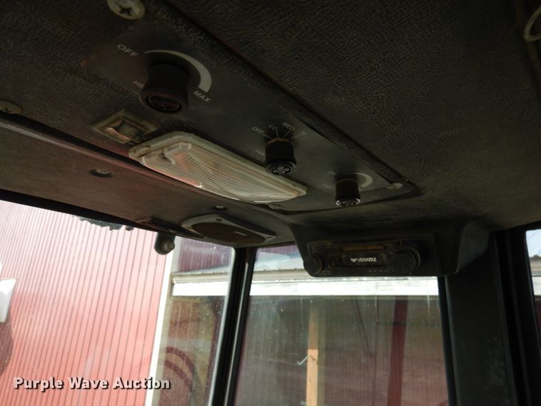 image for item HR9083 Versatile 276  4WD bi-directional tractor