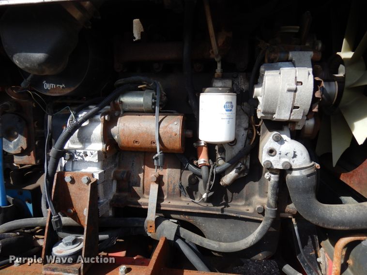 image for item HR9083 Versatile 276  4WD bi-directional tractor