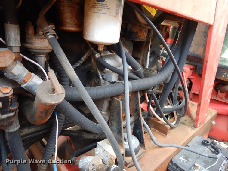 image for item HR9083 Versatile 276  4WD bi-directional tractor